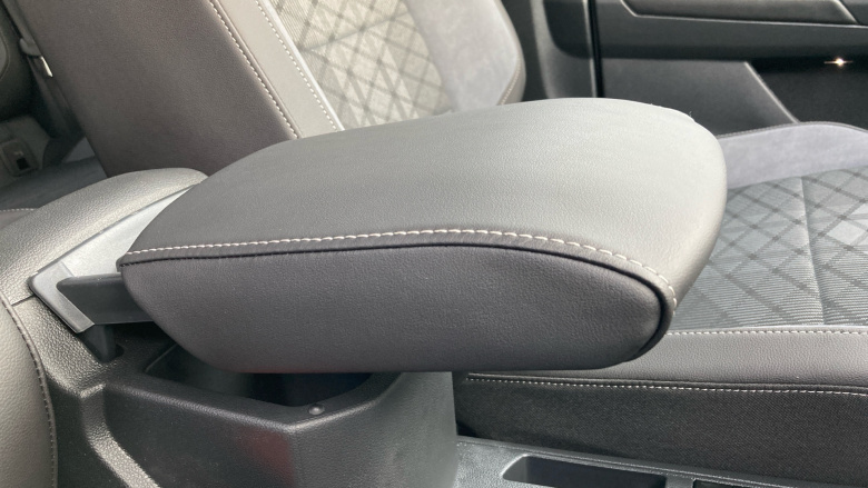 Volkswagen T-Roc 1.5 TSI Black Edition 5dr DSG Petrol Hatchback